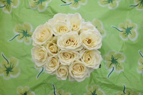 White bunch of roses