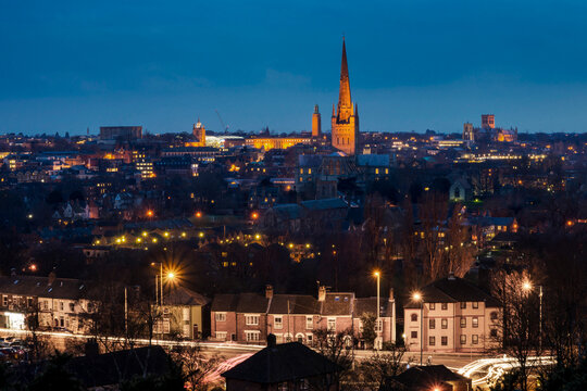 Europe, UK, England, Norfolk, Norwich Cathedral twilight landscape