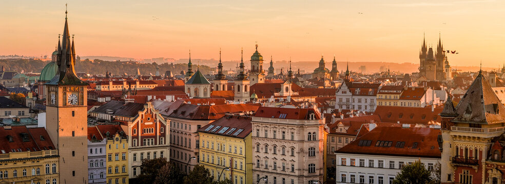 Historic Towers of Prague&rsquo;s Old Town