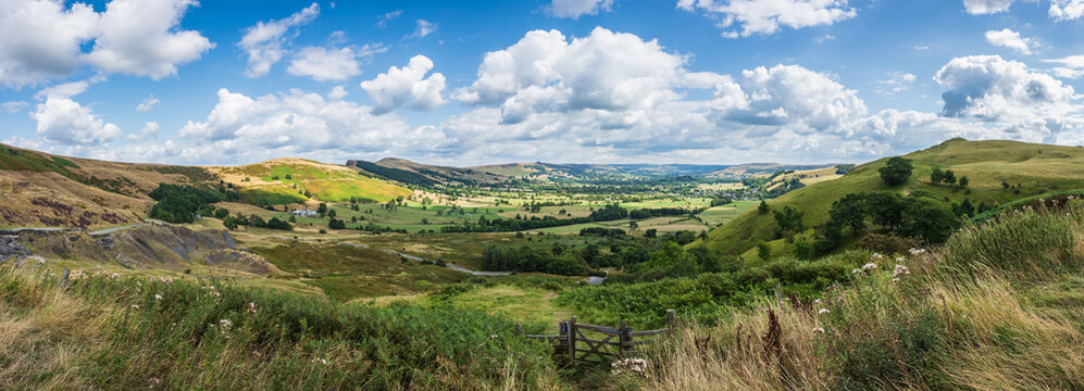 Lovely Summer landscape image of view along Great Ridge in Hiope Valley Peak District with Mam Tor in view