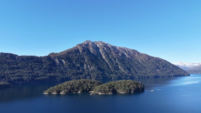 Coraz&oacute;n Island, Lake Mascardi, Argentina
