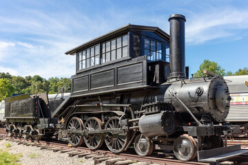 Vintage steam locomotive © Patrick Rolands