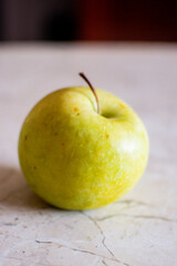 Green apple presenting freshness and healthy eating concept © Ivan Muñoz Colorado