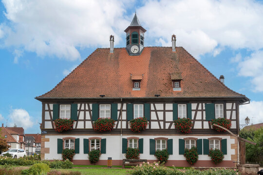 Rathaus (Mairie) der Gemeinde Seebach, Elsass