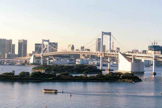 bridge over the odaiba