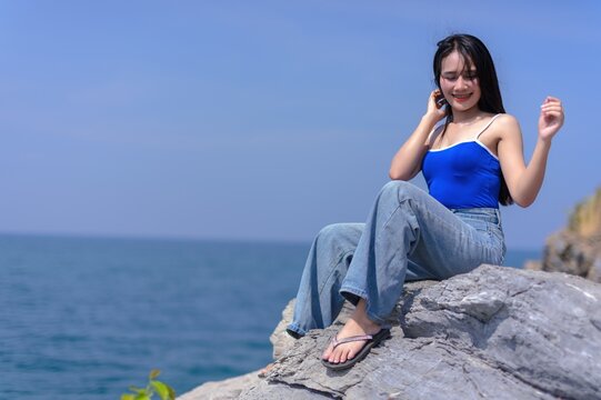 Relaxing Vacation on Koh Si Chang Island in Chonburi Province, Thailand