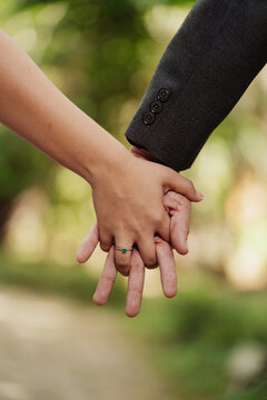 Outdoor photoshoot for a newlywed couple