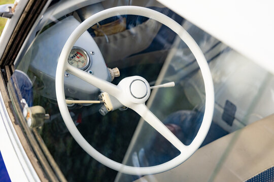 Armaturenbrett einer BMW Isetta
