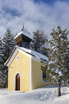 Chapel Maria Schnee in winter, Tyrol, Austria