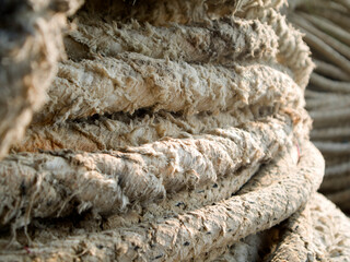 a large rope commonly used in traditional boats in Indonesia © Aku Moto Lagi