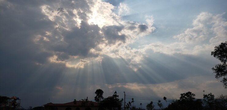sun rays through clouds