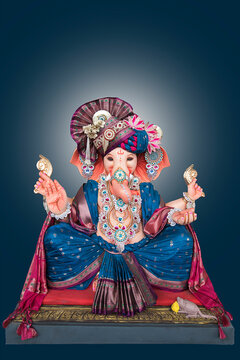 Lord Ganesha or Ganapati Idol, Hindu God, Hindu deity, Ganesh festival, Pune, Maharashtra, India.