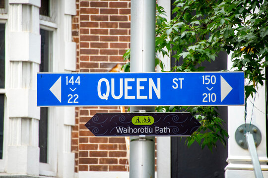Queen Street in Auckland CBD - New Zealand