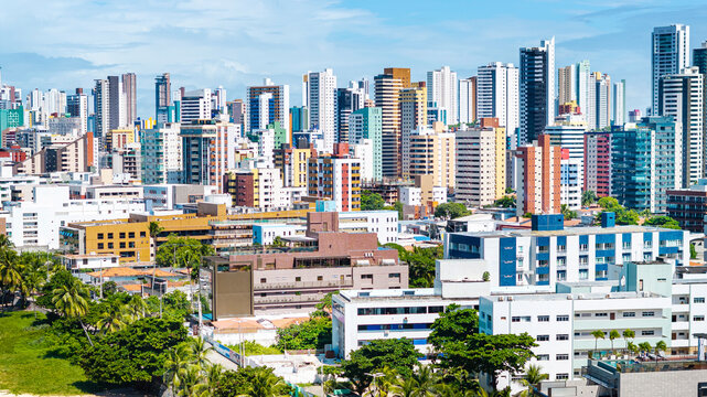 The Tamba&uacute; neighborhood is famous for its urban beach, Tamba&uacute; Beach with crystal clear waters and white sand, with tourist infrastructure, hotels, restaurants and shops. Jo&atilde;o Pessoa. Brazil, 2025