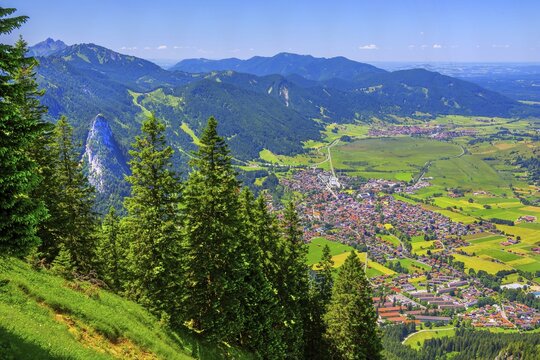 View from the Laber to the Kofel 1342m and the village, Oberammergau, Ammertal, Ammergebirge, Upper Bavaria, Bavaria, Germany
