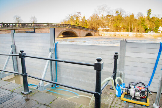 Bewdley , river Severn,flood barrier and water pump,protecting local population,Bewdley ,England,UK