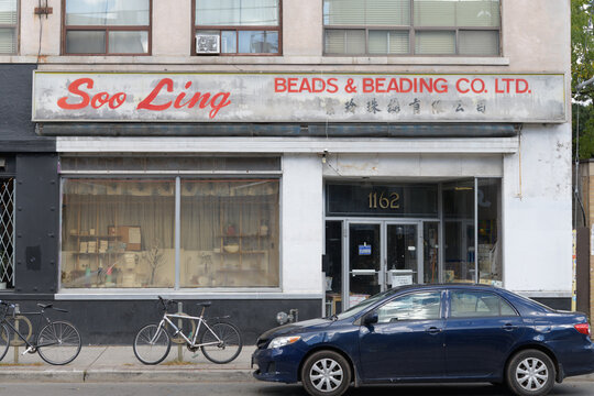 exterior building facade and sign of Soo Ling Beads & Beading Co Ltd located at 1162 Dundas St W, Toronto