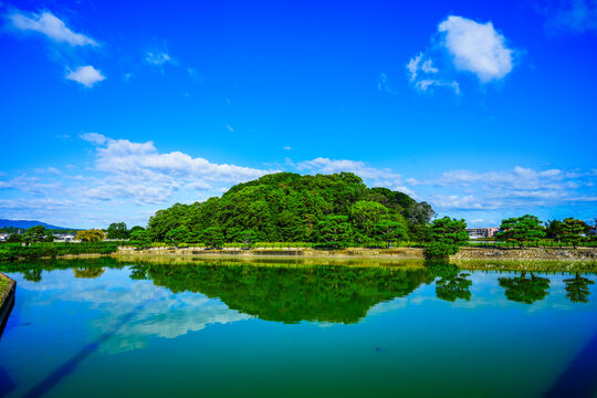 奈良県 垂仁天皇陵 宝来山古墳の風景