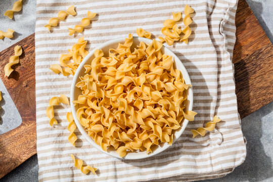 Dry Raw Organic Egg Noodles