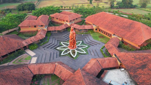 Vivekananda Statue SHRF Yoga Bana Wellness and Yoga Retreat in India 