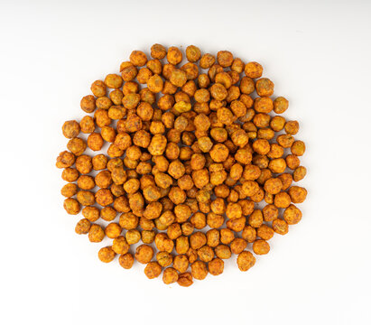 Roasted chickpeas, leblebi pile, spicy fried chana, crispy chick peas with mint and spices, east snack