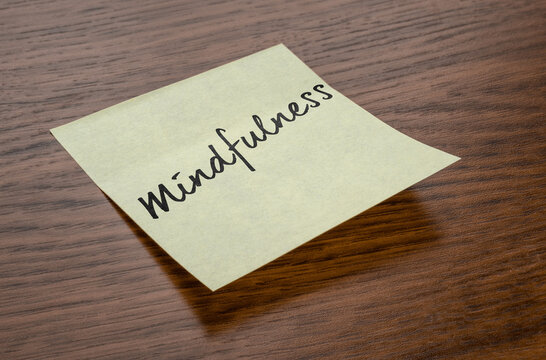 Sticky note with the text Mindfulness