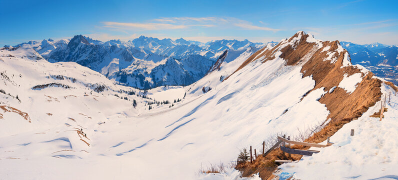 stunning view at Zeigersattel, hiking tour from Nebelhorn, frozen lake Seealpsee, allgau alps