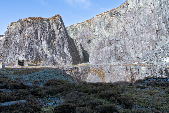 Industrial ruins in disused Dinorwig Slate Quarry , Gwynedd, Wales,  Cymru, UK, GB