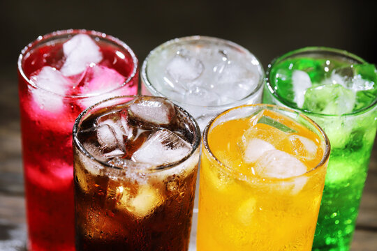 Soft drinks and fruit juice mixed with soda high in sugar have a negative effect on physical health