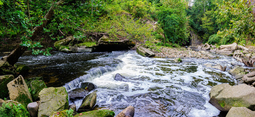 Tinkers Creek Flowing Over Small Dam and Boulders, Cuyahoga Valley National Park, Ohio, USA © Billy McDonald
