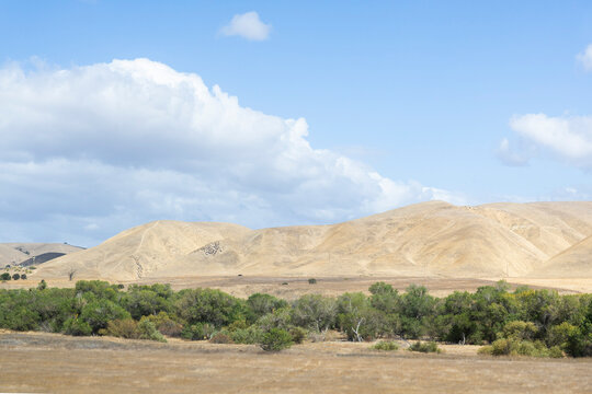 California foothills on a sunny day with blue skies