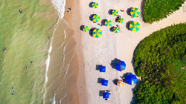 The Tamba&uacute; urban beach, with crystal clear waters and white sand, with tourist infrastructure, hotels, restaurants and shops. Jo&atilde;o Pessoa, Para&iacute;ba, Brazil, 2025