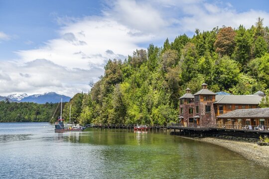 Puyuhuapi Lodge built from wood and shingles on the banks of the Ventisquero fjord, Puerto Puyuhuapi, Carretera Austral, Queulat National Park, Aysen region, Patagonia, Chile