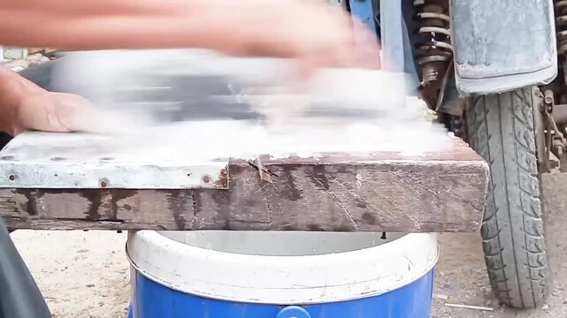 Traditional ice shavers operate on the mechanical principles of an inclined plane and simple linear cutting; they were effective for their time, require no electricity, and produce finely shaved ice.