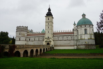 Zamek w Krasiczynie w stylu renesansowo-manierystycznym © Sławek