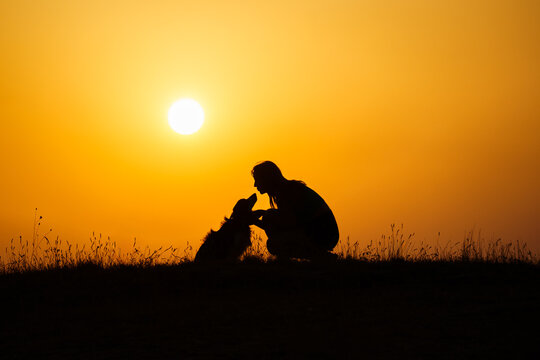 Silhouettes of Friendship