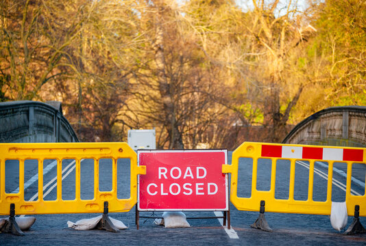 Bridge 'Road Closed' barrier,erected during winter floods at Bewdley town,Worcester,England,UK.