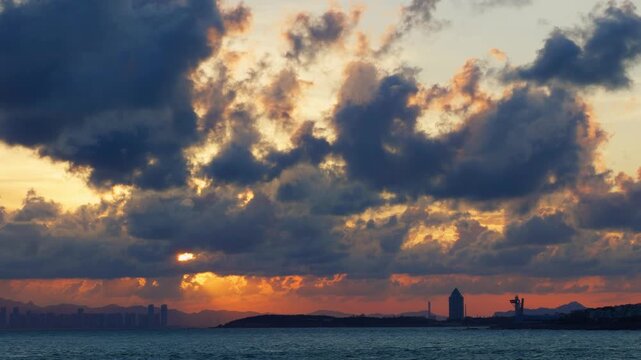 Qingdao Sunset Dramatic Sky Tyndall Crepuscular Rays Over Sea Handheld Wide