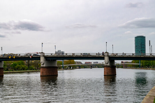 bridge over the river main