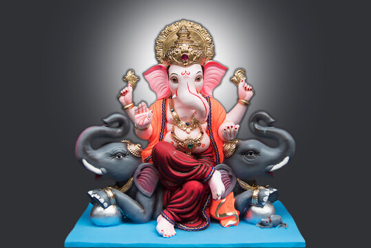 Lord Ganesha or Ganapati Idol, Hindu God, Hindu deity, Ganesh festival, Pune, Maharashtra, India.