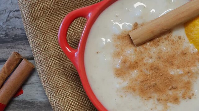 Rice pudding with cinnamon: a healthy, traditional dessert.
