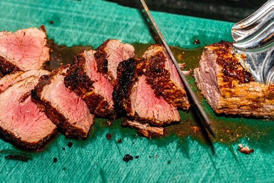 Premium beef Chateaubriand steak served at a fine dining restaurant. 
