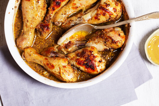 Baked Chicken Drumsticks in Honey Mustard Marinade