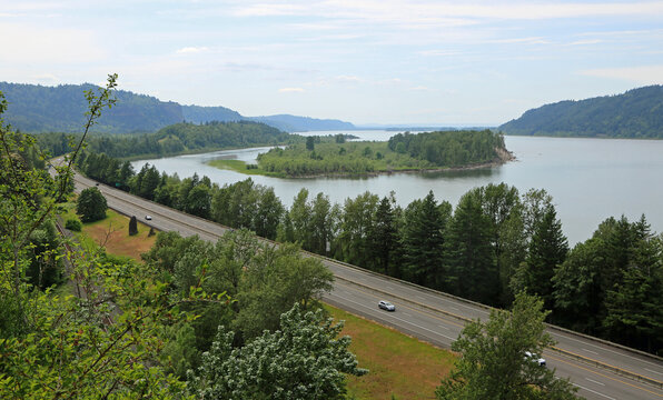 I-84 on Columbia River, Oregon