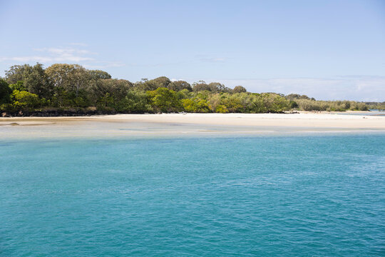 A quiet secluded beach on the spit on the Tweed River in Australia