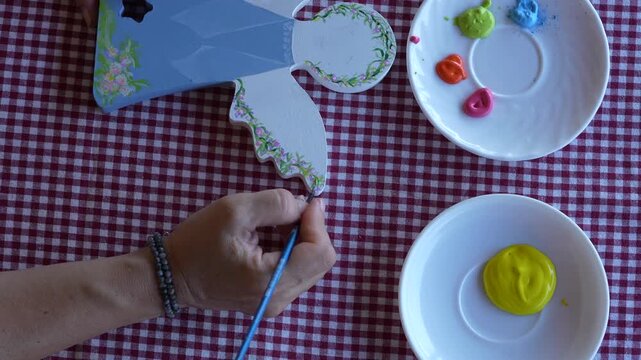 hobby painting with silicon lemon