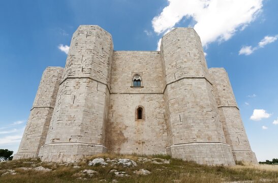 Castel del Monte, Puglia, Italy