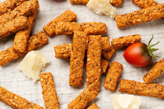 Crispy Bread sticks with Cheese and Tomato