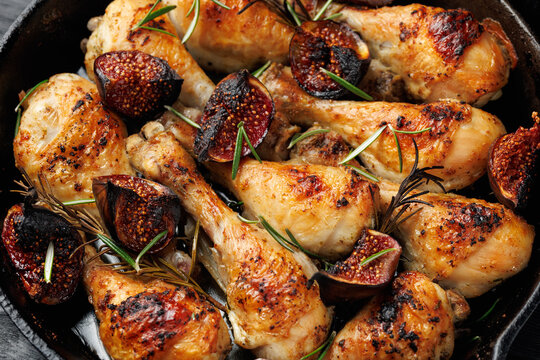 Roasted Chicken Drumsticks with Figs and Rosemary in Cast Iron Skillet