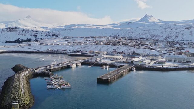 &Oacute;lafsv&iacute;k (Iceland) | Drone